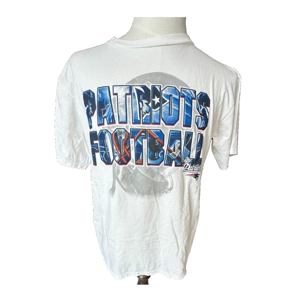 NFL Apparel New England‎ Patriots 90's Vintage Graphic Tee Shirt Size Medium